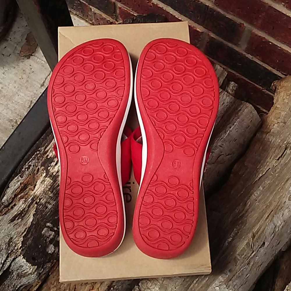 Nib Red Flip Flops - image 4